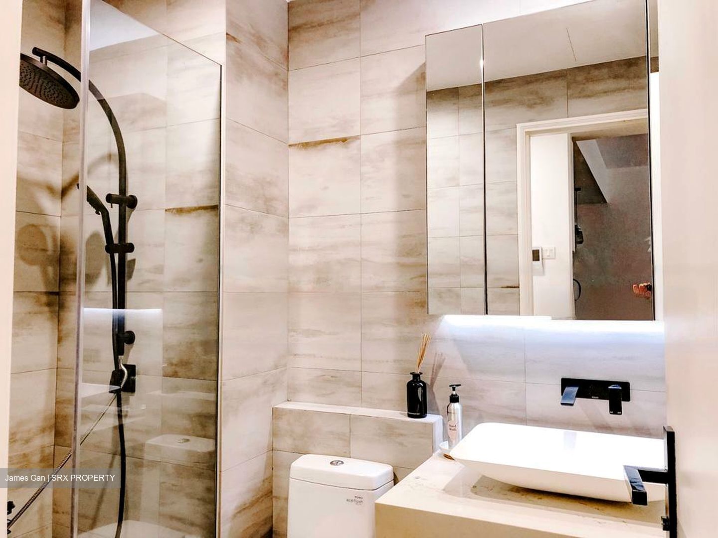 Gallop Gables (D10), Condominium #432469021